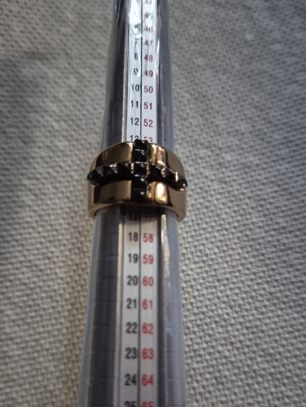 Gold-Tone Black Accent Women's Fashion Ring